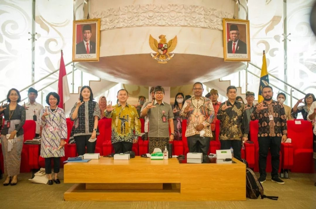 DISKUSI PELAKSANAAN (SP4N)-LAPOR! DI KABUPATEN BADUNG DALAM RANGKA MONITORING BERSAMA KEMENPANRB, UNDP DAN KOICA